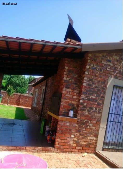 3 Bedroom Property for Sale in Flamwood North West